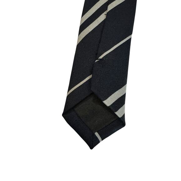 The Wizarding World Of Harry Potter Ravenclaw Crest Necktie Costume Cosplay - Picture 7 of 7